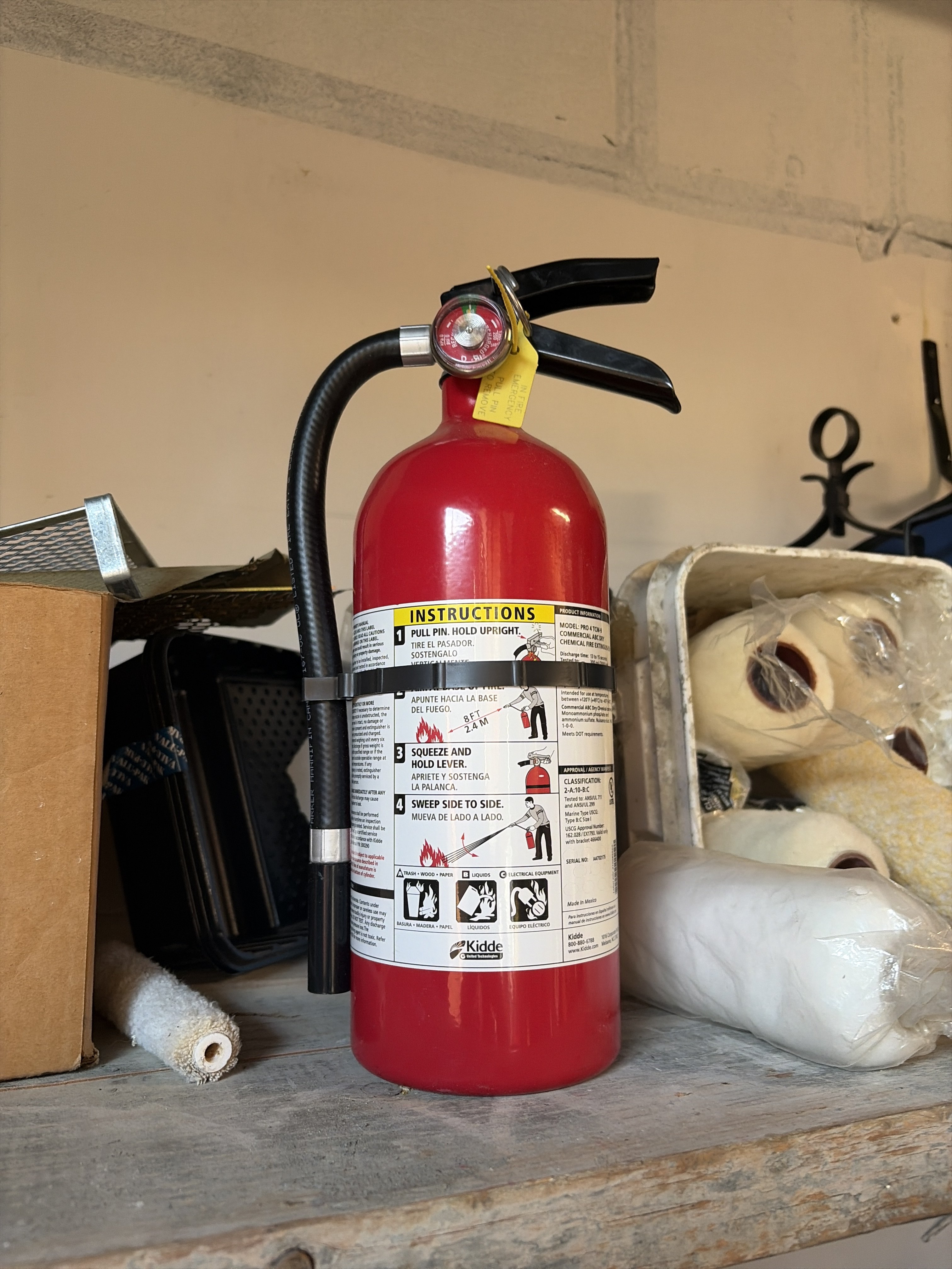 Fire extinguisher
